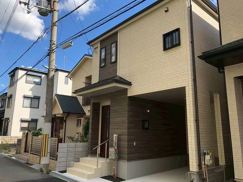豊中市服部西町3丁目新築戸建2号棟 4590万円