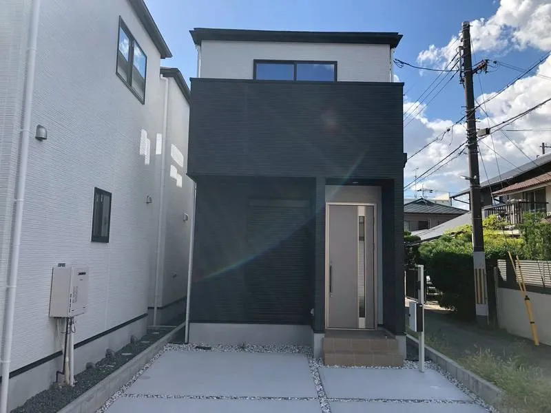豊中市服部寿町1丁目新築戸建1号棟 5098万円
