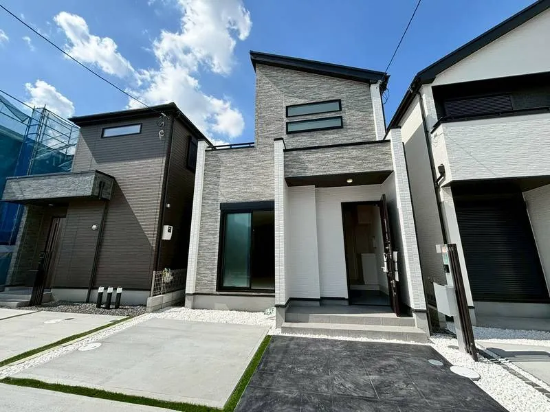 茨木市鮎川4丁目新築戸建9号棟 5180万円