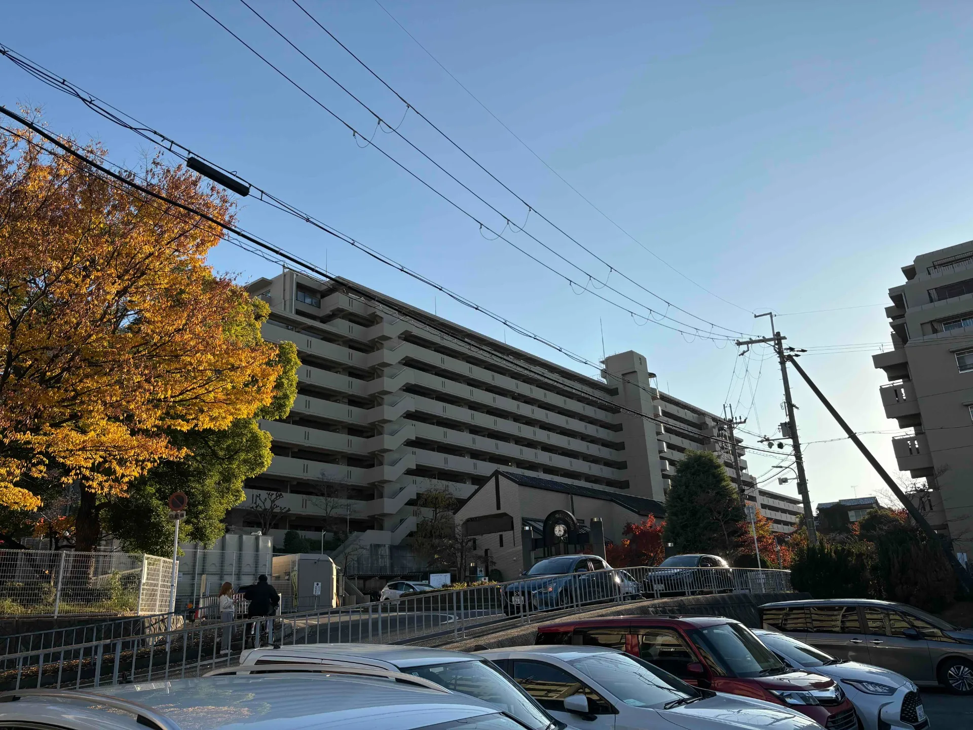 【サンロイヤル箕面コスモの売却をお考えの方へ】 箕面市不動産売却専門店サンファーストが徹底解説