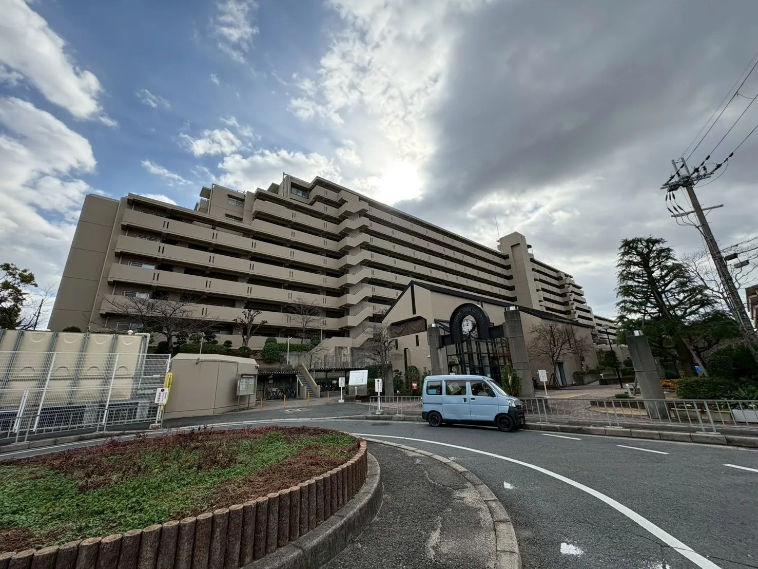 サンロイヤル箕面コスモ2号館 3590万円