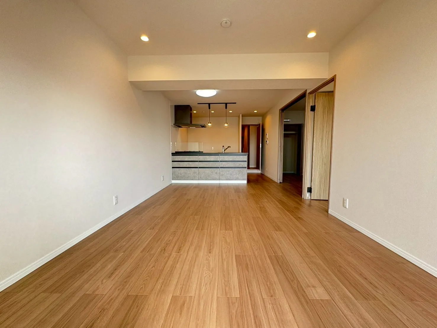 コンドミニアム千里中央 3690万円