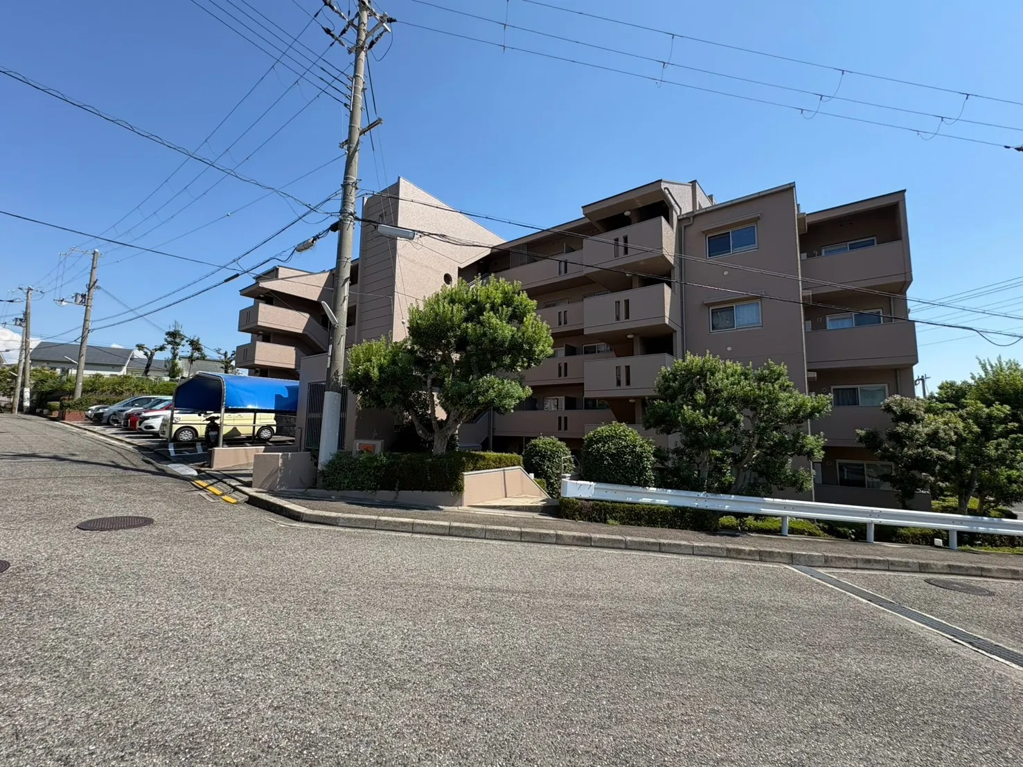 日興池田五月丘スカイマンション 2390万円